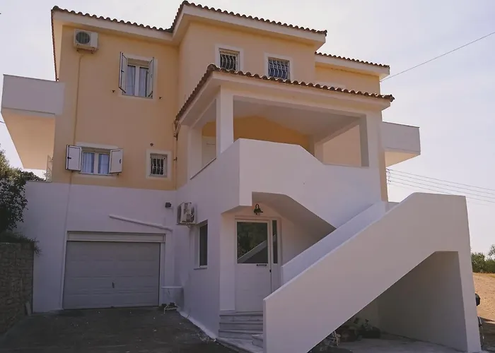 Olympia House Олимпия